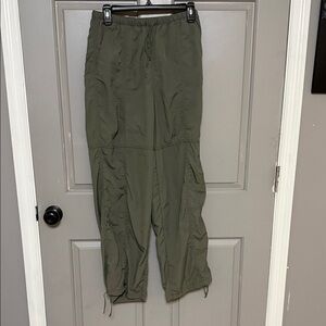 Lightweight Olive Green Cargo Pants for Men with Drawstring Waist